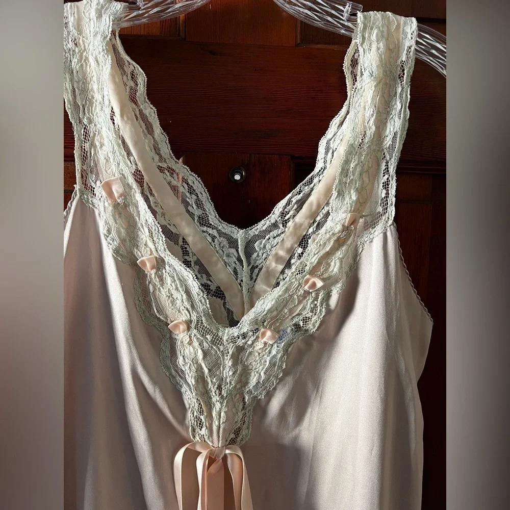 Vintage Alice Maloof Satin Nightgown Slip Dress – Pink Lace Trim Lingerie Medium - Picture 4 of 11